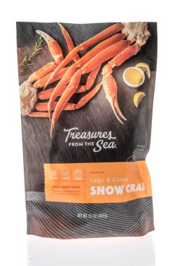 Winneconne, WI - 19 Mart 2021: İzole edilmiş arka planda deniz kardan yapılmış yengeç bacaklı hazineler