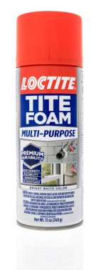 Winneconne, WI - 16 Mayıs 2021: İzole edilmiş bir arkaplanda Loctite tite köpük paketi