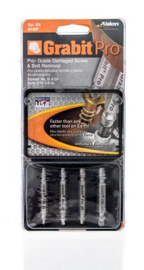 Winneconne, WI - 20 Haziran 2021: Bir Alden Grabit Pro arızalı vida cıvata kaldırma aracı izole bir arka planda