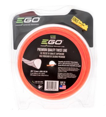 Winneconne, WI - 5 Temmuz 2021: İzole edilmiş bir arkaplanda bir Ego güç düzenleyici hattı paketi