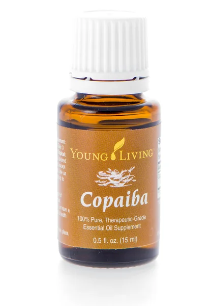 Copaiba uçucu yağ takviyesi — Stok fotoğraf