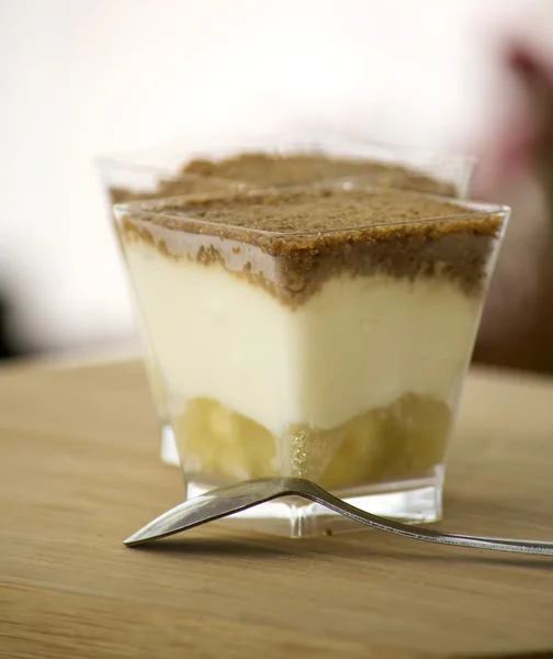 Apple crumble dessert — Stock Photo, Image