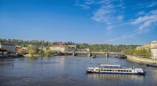 Río Moldava en Praga — Foto de Stock
