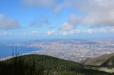 Görünüm hill vesivius volkan Güney İtalya Napoli şehir
