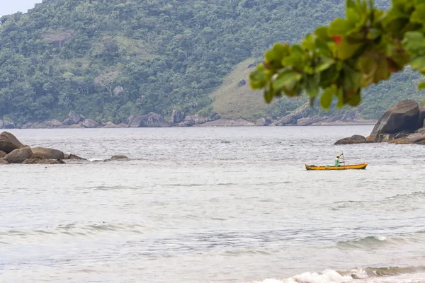 Pláž na ostrově Ilhabela — Stock fotografie