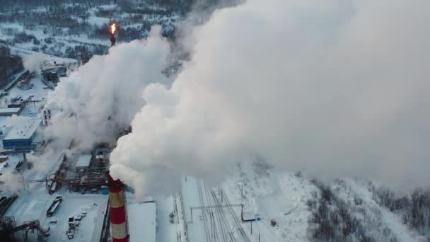 Smoke stack pollute atmosphere, plant pipes exhaust gases, industrial zone — Stock Video