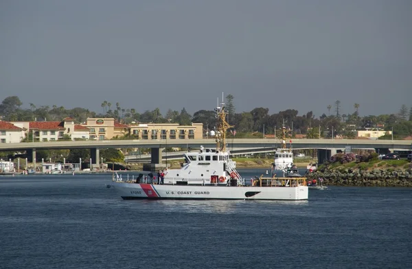 San Diego, Kalifornien, Usa - den 15 mars, 2016: Uss patrullbåt i San Diego, Usa — Stockfoto