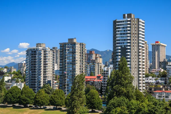 Edificios de apartamentos —  Fotos de Stock