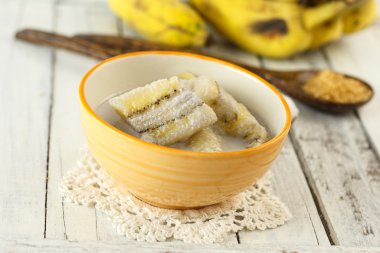 Tay tatlı - Hindistan cevizi sütü lezzetli muz