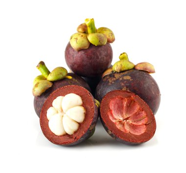 beyaz zemin üzerine taze mangosteen