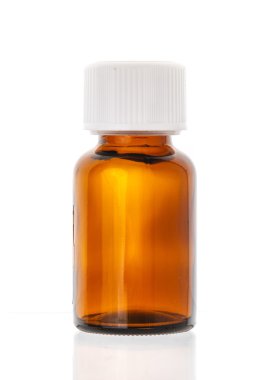 Boş kahverengi şişe