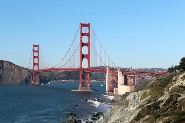 Blick auf die Landschaft auf der Golden Gate Bridge — Stockfoto