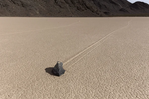 Plachtění kámen z Death Valley National Park — Stock fotografie