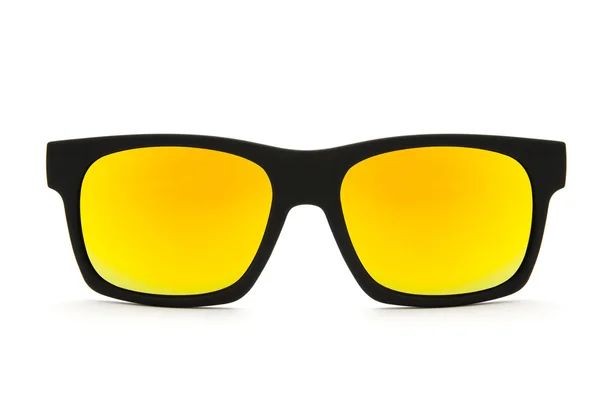 Чорні сонцезахисні окуляри на білому тлі — стокове фото