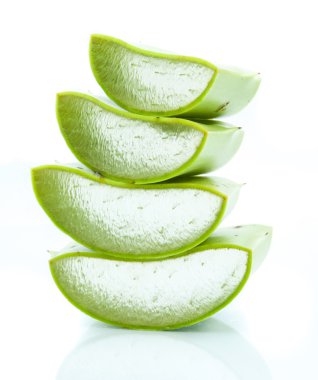 vers blad Aloë vera geïsoleerd