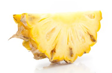 izole ananas dilimleri