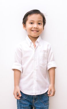 küçük beyaz forması