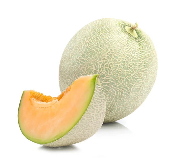 Orange cantaloupemelon isolerade — Stockfoto