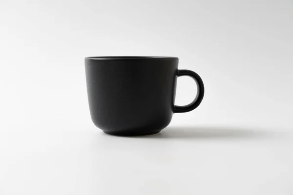 Taza Café Color Negro Sobre Fondo Blanco — Foto de Stock