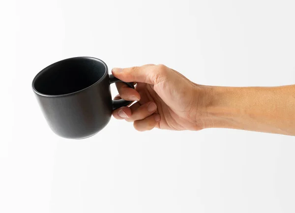 Hand Hält Schwarze Tasse Kaffee Auf Weißem Hintergrund — Stockfoto
