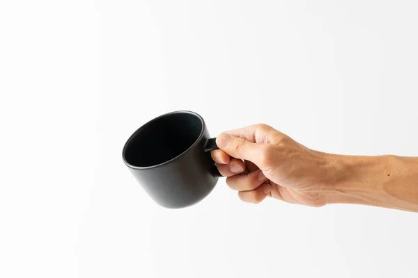 Kéz Gazdaság Fekete Színű Csésze Kávé Fehér Háttér — Stock Fotó