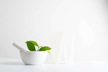 Alternatif bitki ilacıyla laboratuvar ve araştırma doğal cilt bakımı