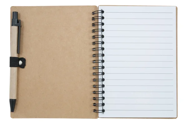 Notebook e caneta sobre fundo branco — Fotografia de Stock