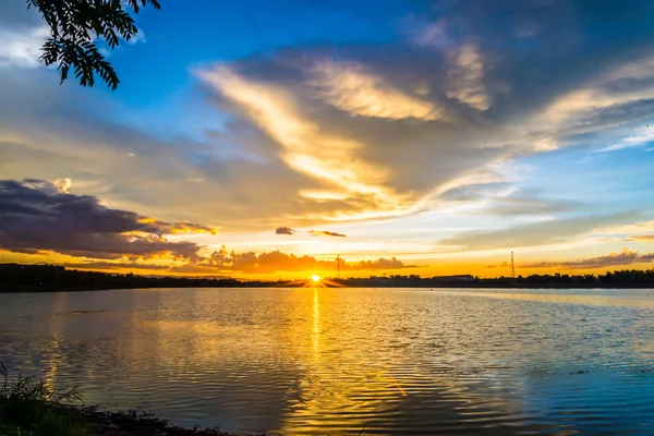 Coucher de soleil paysage image en Thaïlande . — Photo