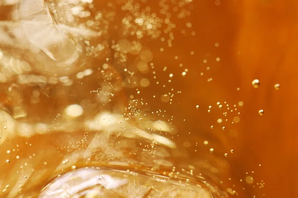 Whisky en ijs in glas, bubble float — Stockfoto