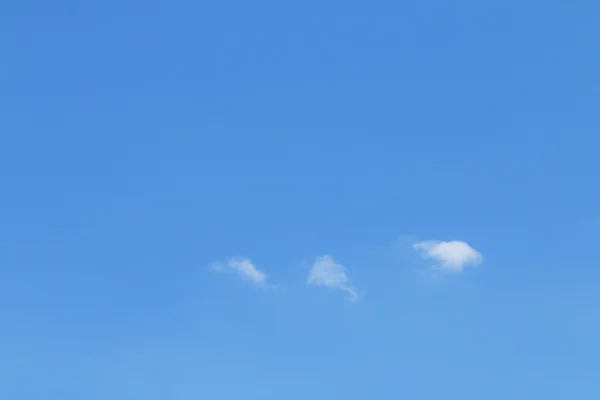 Egyszerű tiszta kék ég — Stock Fotó