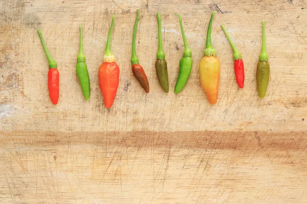 Vermelho verde e marrom Chili — Fotografia de Stock