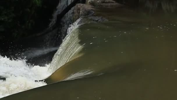 Haew Su Wat Vattenfall tropisk skog, Khao Yai nationalpark, Thailand. — Stockvideo