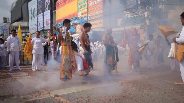 Vegetarische Festival Nine Emperor Gods Festival, Thailand. — Stockvideo