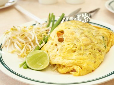 Kızarmış şehriye yumurta şal.