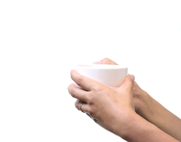 女人手捧着杯白咖啡，分离对白色. — 图库照片