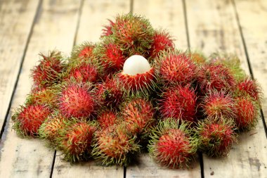 taze rambutan