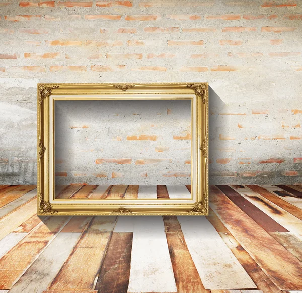 वीट भिंत वर क्लासिक जुनी शैली लाकूड चित्र फ्रेम, विंटेज . — स्टॉक फोटो, इमेज