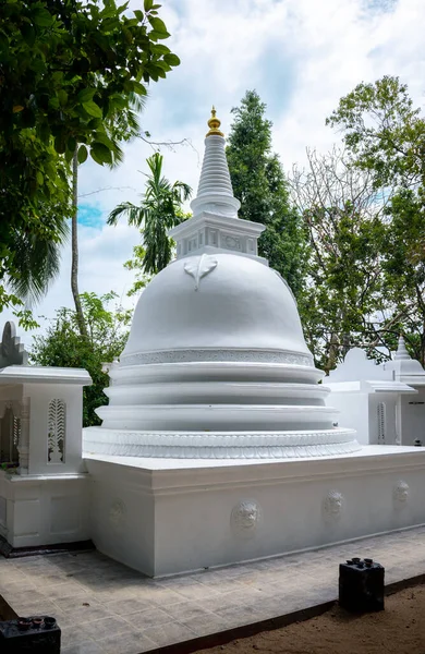 Gatabaruwa Raja Maha Viharaya Stupa — Fotografia de Stock