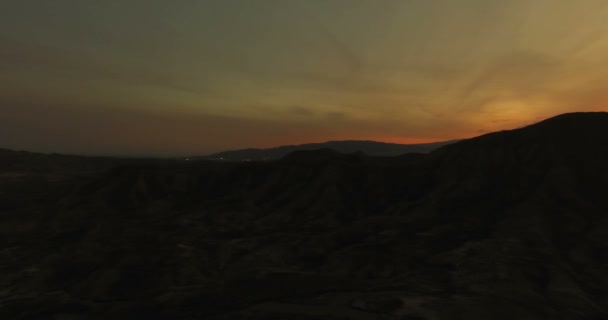 4K Aérea, Vuelo sobre un lecho seco en un desierto en Andalucía, España — Vídeos de Stock