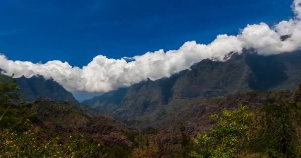 4k, zaman atlamalı, dağ, Cilaos, Reunion adlı epik bulutlar — Stok video