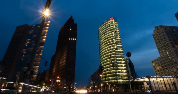 4k, časová prodleva, Potsdamer Platz v noci, Berlín — Stock video