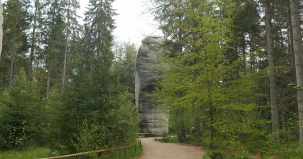 4K, Dolni Adrspach-Teplice Rocks, República Checa — Vídeo de stock