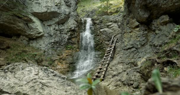 4K, Kvacianska Dolina Waterfall, Slovacchia — Video Stock