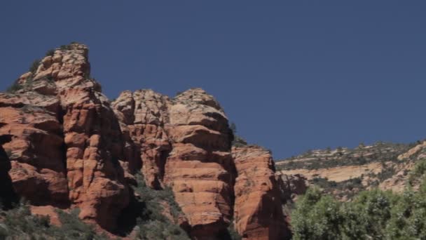 Rote Felsen an Seite Quellen Wüste, arizona, USA — Stockvideo