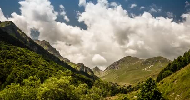 4K, Time Lapse, Montanhas em San Giacomo, Itália — Vídeo de Stock