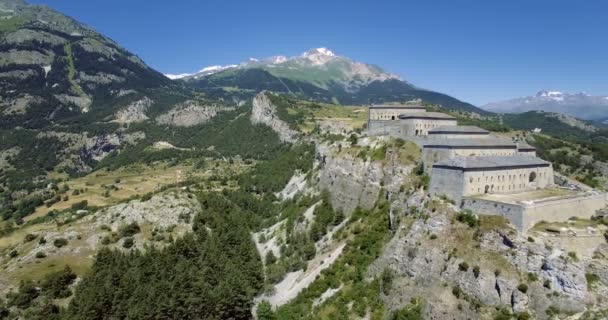 4k Aerial, Fyling Above Fort Victor-Emmanuel, Fransa - dereceli versiyonu — Stok video