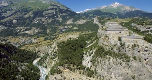 4K Aerial, Fyling Above Fort Victor-Emmanuel, Francia - versión clasificada — Vídeo de stock