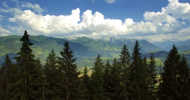 4k Antenne, Fliegen am Jaunpass, Schweiz - abgestufte Version — Stockvideo