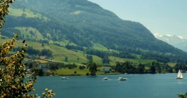 4k, Brienzersee, İsviçre - Dereceli ve stabilize versiyonu. Kameradan doğrudan yerel malzemeyi de izleyin.