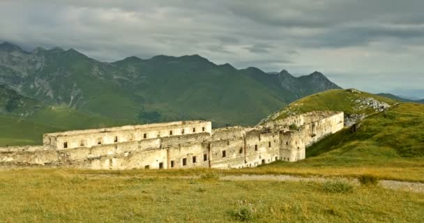 Episka vyer vid Fort Central, Frankrike — Stockvideo